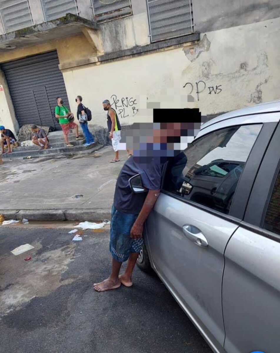 Homem Morre Em P E Encostado Em Carro Em Santos Di Rio Do Litoral