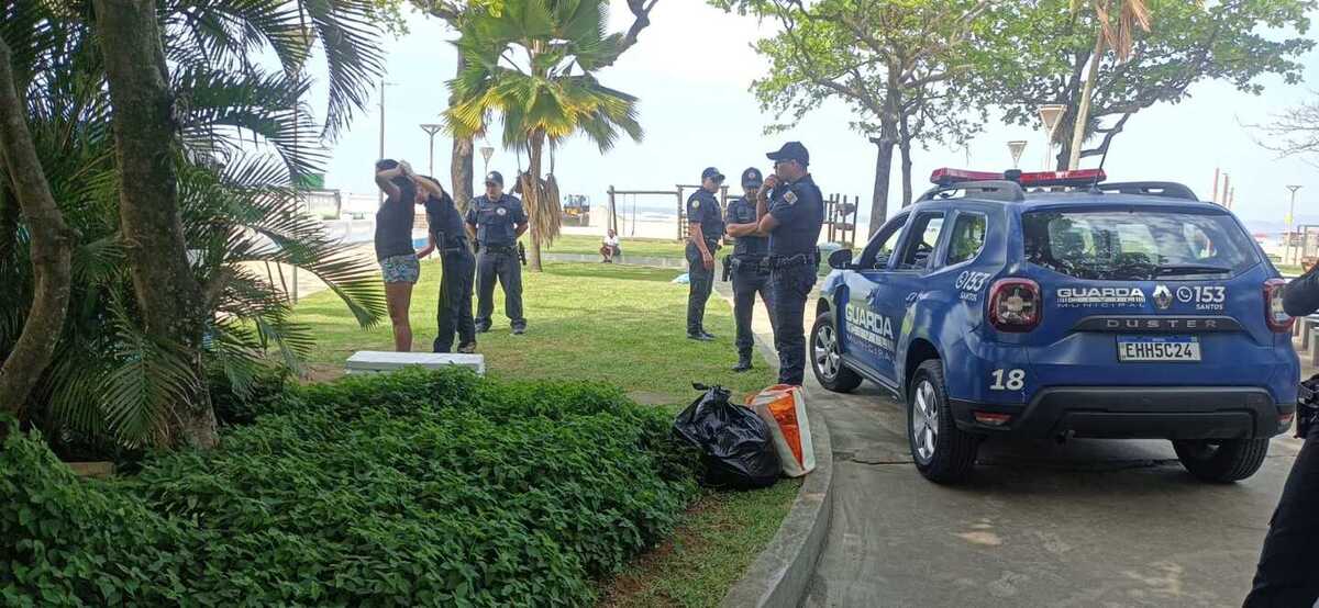 Procurada por roubo é presa pela GCM na orla em Santos Diário do Litoral