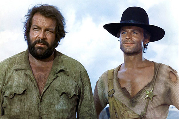 Os atores Bud Spencer e Terence Hill no filme 'Trinity é o Meu Nome', de 1971
