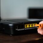 Se seu roteador Wi-Fi tem uma porta USB, você tem um tesouro: saiba como aproveitar