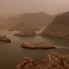 Com queda de 4.000 metros, cachoeira gigante registrada pela NASA &eacute; a maior de todo o sistema solar