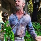 Ele trocou carreira internacional em 9 pa&iacute;ses para virar jardineiro no centro de SP