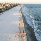 Megaobra vai recriar praia e deix&aacute;-la do tamanho de centenas de est&aacute;dios de futebol no litoral