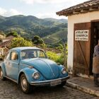 Fusca para cada 10 moradores: conhe&ccedil;a a 'cidade que parou no tempo' no interior de SP