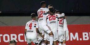 Com time reserva recheado de 'crias da casa', São Paulo bate o Guarani no Morumbi