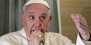 Até o Papa nos zoa: Francisco diz que no Brasil há 'muita cachaça, pouca oração' e que 'não temos salvação'