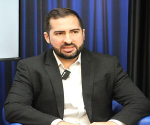 Kayo Amado desmente rumores e anuncia novos parques p&uacute;blicos em S&atilde;o Vicente; V&Iacute;DEO.