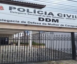 Homem investigado por estupro é preso após denúncia anônima em Caraguatatuba.