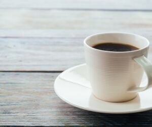 Dose exata: Estudo revela quantas x&iacute;caras de caf&eacute; voc&ecirc; precisa para proteger o c&eacute;rebro da dem&ecirc;ncia.