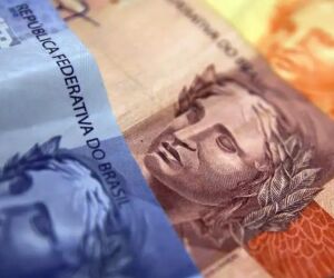 Banco Central come&ccedil;a a retirar de circula&ccedil;&atilde;o notas de R$ 2, R$ 5, R$ 10, R$ 20, R$ 50 e R$ 100.