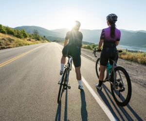 O que &eacute; road bike? Entenda por que cada vez mais brasileiros est&atilde;o aderindo ao ciclismo de estrada.