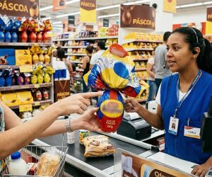 Ovos de P&aacute;scoa quebrados t&ecirc;m segredo que pode render um bom desconto no caixa; confira.
