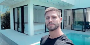 Mans&atilde;o do ex-BBB Jonas Sulzbach em Alphaville encanta pelo luxo e estilo resort