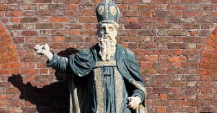 &Eacute; mito que St. Patrick expulsou as cobras da Irlanda: Entenda o que realmente aconteceu