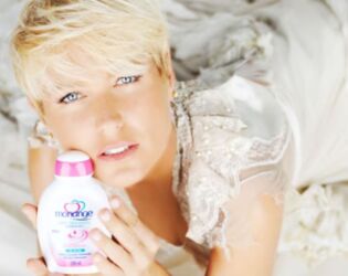 Xuxa volta à Monange para celebrar seis décadas da marca de hidratantes.