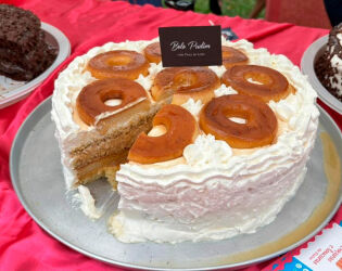 Do bolo de pudim ao brownie com queijadinha: comidas inusitadas chamam aten&ccedil;&atilde;o em festival de Santos.