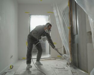 Plataforma abre portas para MEIs prestarem servi&ccedil;os em escolas; veja como funciona.