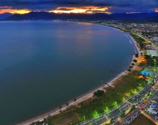 Uma das maiores cat&aacute;strofes clim&aacute;ticas do Brasil atingiu o litoral paulista h&aacute; quase seis d&eacute;cadas.