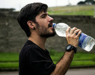 40 &deg;C: Ver&atilde;o se despede com calor escaldante e sensa&ccedil;&atilde;o t&eacute;rmica intensa em 6 estados.