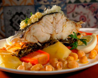 Guia da Semana Santa: onde comer os melhores pratos com bacalhau na Baixada Santista.