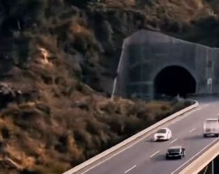 Com t&uacute;nel quilom&eacute;trico, nova rodovia promete revolucionar acesso a praias do litoral de SP.