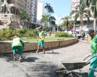 Cart&atilde;o-postal de Santos ter&aacute; fontes reativadas e mosaicos restaurados.