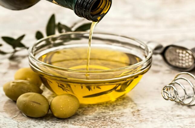 Menos custo, mais saúde! Esse óleo está substituindo o azeite tradicional nas cozinhas