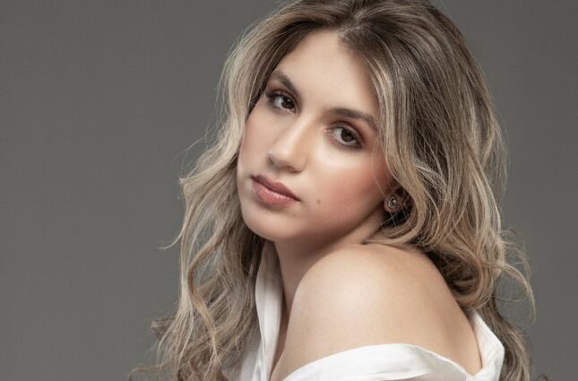 Isabella Dervalli: herdeira da Cacau Show surpreende em visita a loja e revela se paga a conta