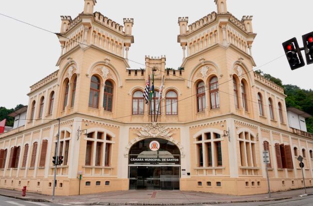 Lei aprovada em Santos cria barreira contra ped&oacute;filos em cargos p&uacute;blicos
