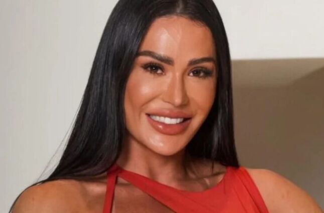 Gracyanne Barbosa ensina receita do 'salgado maromba' sem farinha e proteico