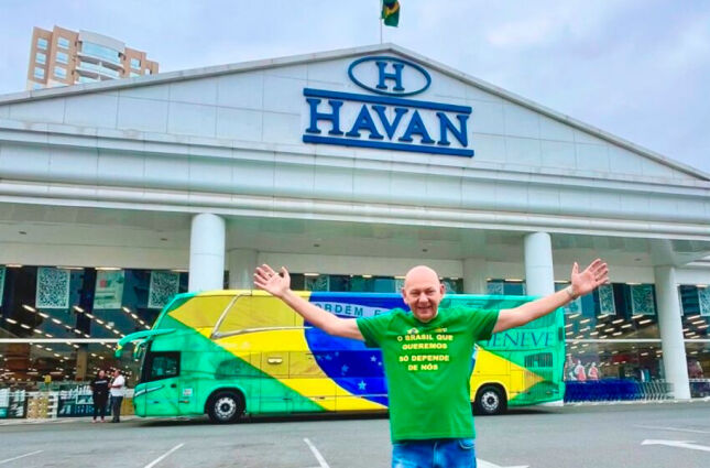 6 milh&otilde;es de km e 150 voltas ao mundo: avi&otilde;es do V&eacute;io da Havan impressionam com recorde hist&oacute;rico