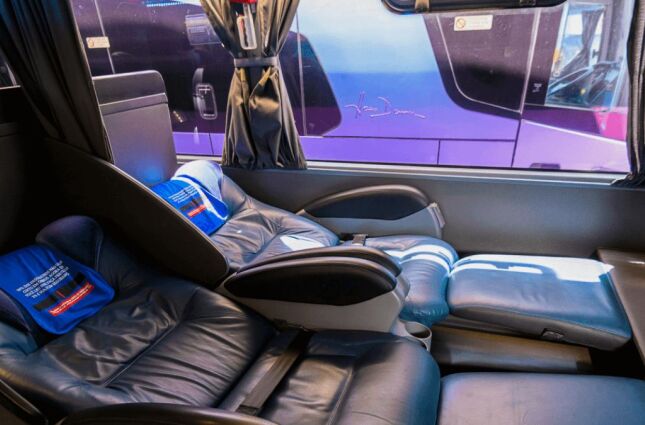 Pega o Guanabara: Europa 'descobre' os &ocirc;nibus-leito e lan&ccedil;a servi&ccedil;o de luxo com camas