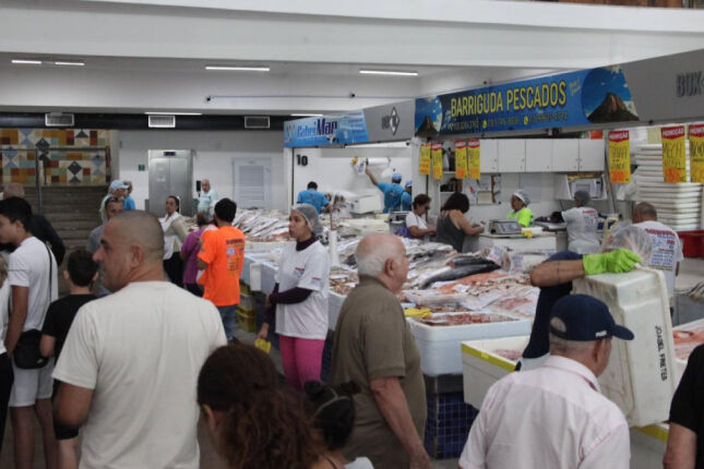 Festival do Camarão movimenta o Mercado de Peixes com promoções especiais
