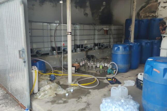 Megaoperação fecha esquema secreto de produção ilegal de bebidas no Interior de SP