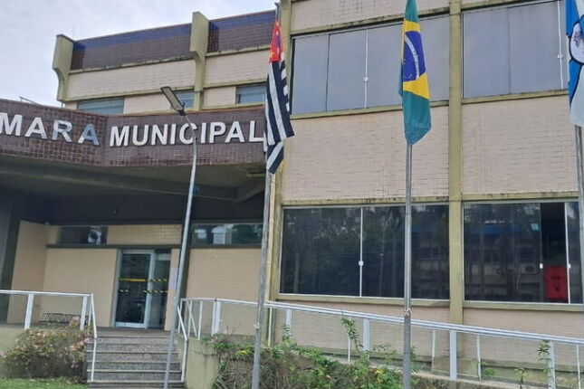 AO VIVO: Peruíbe debate regulamentação de motos e bicicletas elétricas