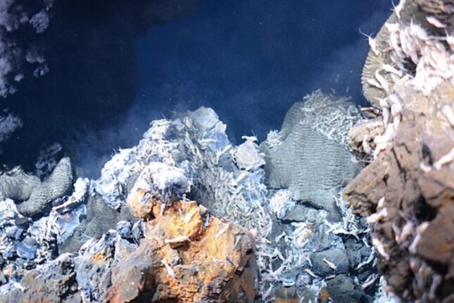 Esferas misteriosas no fundo oceano est&atilde;o produzindo oxig&ecirc;nio e desafiando conhecimentos da ci&ecirc;ncia