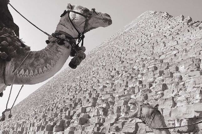 O est&uacute;dio de ruptura afirma que a Grande Pir&acirc;mide foi constru&iacute;da at&eacute; 40.000 anos antes de Cristo