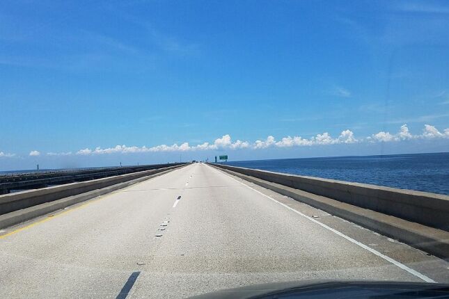 Como &eacute; atravessar a ponte gigante da Louisiana que causa desorienta&ccedil;&atilde;o e medo extremo