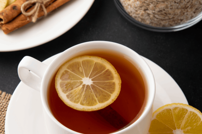 A bebida simples que virou ritual de autocuidado nas redes sociais