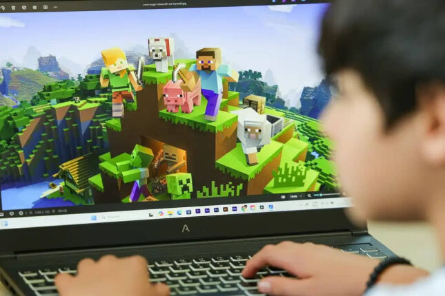 Anvisa libera ingrediente natural que protege a vis&atilde;o de crian&ccedil;as e jovens contra luz de telas