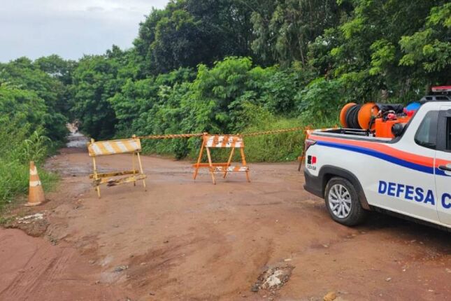 Defesa Civil de SP cria gabinete emergencial e mant&eacute;m a&ccedil;&otilde;es presenciais neste domingo