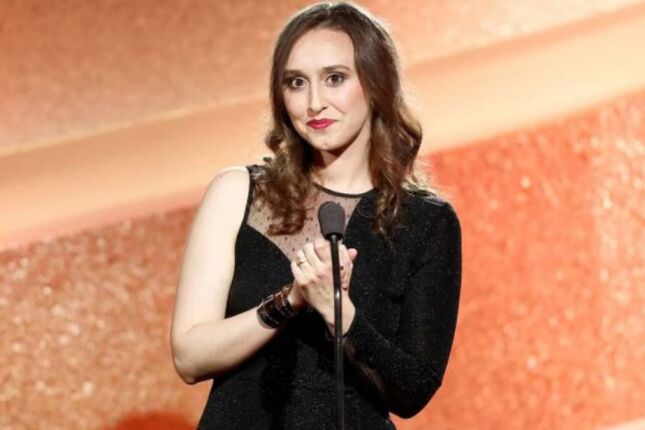 Quem &eacute; a mulher que &eacute; comparada ao Albert Einstein e construiu seu pr&oacute;prio avi&atilde;o na adolesc&ecirc;ncia