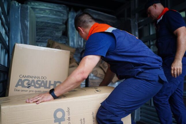 Fam&iacute;lias desabrigadas de Mongagu&aacute; recebem ajuda humanit&aacute;ria ap&oacute;s fortes chuvas