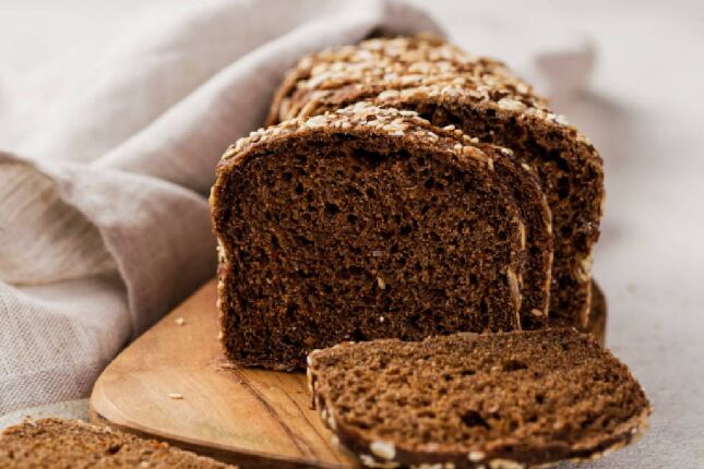 P&atilde;o de centeio: o carboidrato que ajuda a emagrecer e mant&eacute;m a saciedade por mais tempo no dia