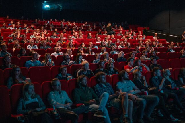 3 minutos de logos: Por que os filmes brasileiros t&ecirc;m tantas marcas na abertura?