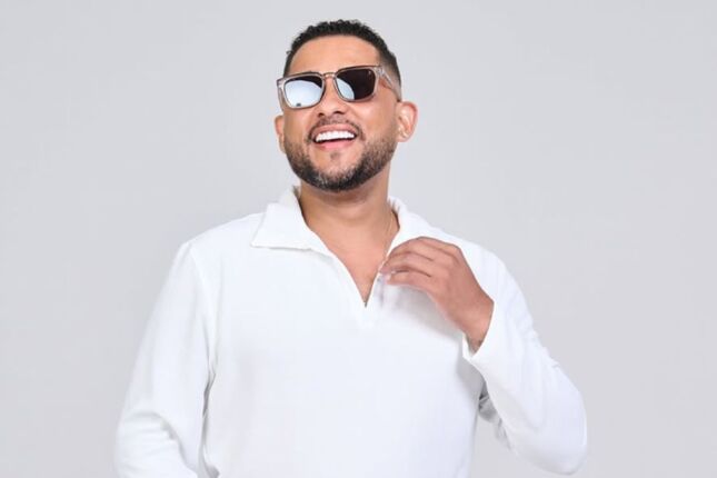 Anivers&aacute;rio do Edshow na Uni&atilde;o Imperial re&uacute;ne grandes nomes do pagode nacional em Santos