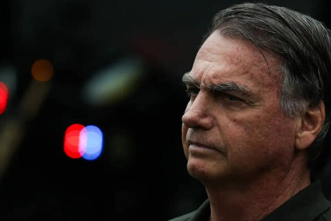 Bolsonaro apresenta evolu&ccedil;&atilde;o cl&iacute;nica e pode receber alta hospitalar ainda nesta semana