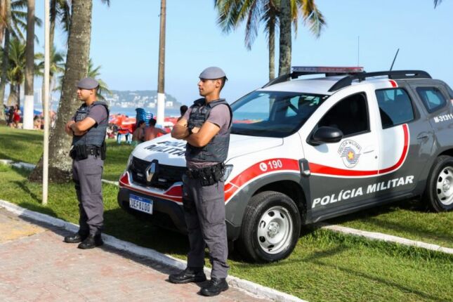 Opera&ccedil;&atilde;o Ver&atilde;o bate recorde de pris&otilde;es e corta roubos quase pela metade no litoral de SP