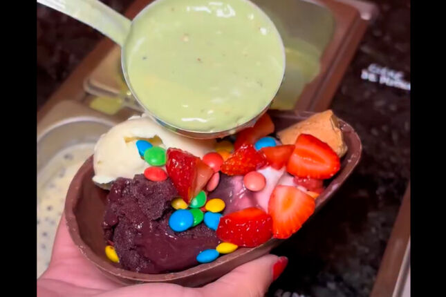 Sorveteria cria self service de sorvete e a&ccedil;a&iacute; em ovo de P&aacute;scoa e viraliza em Santos