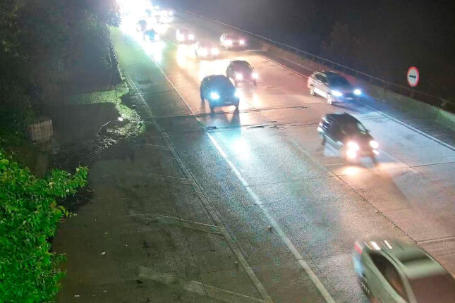 Retorno da P&aacute;scoa tem fluxo intenso e pontos de lentid&atilde;o no Sistema Anchieta-Imigrantes